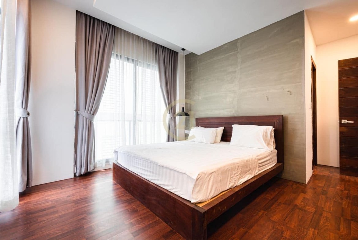 Special Price 2 Bedroom For Rent in BKK3