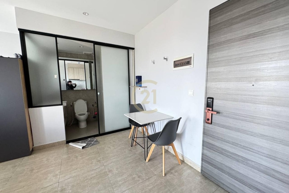 PRECIOUS STUDIO ROOM FOR RENT