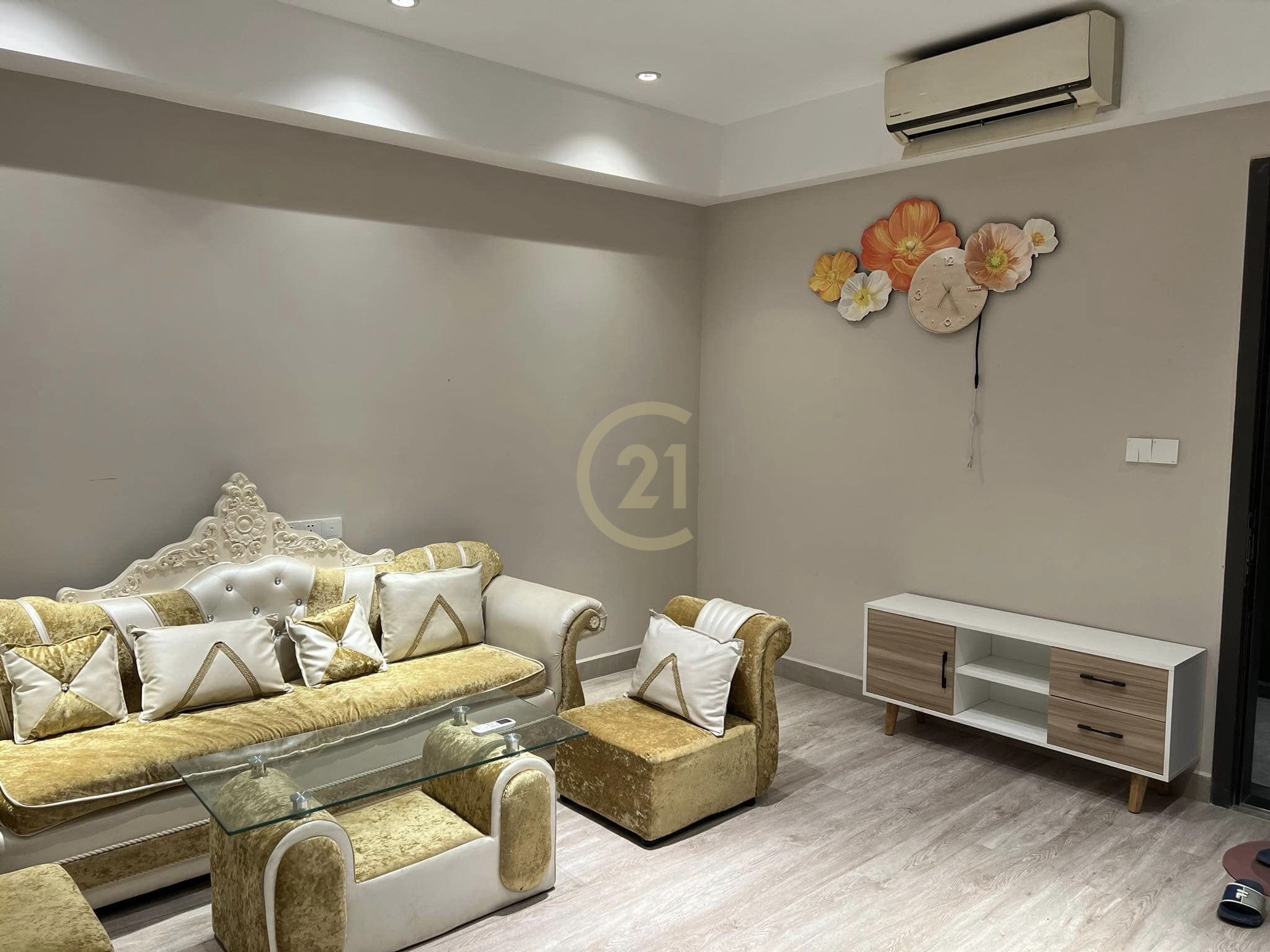 1 Bedroom Condo for Rent at Time Square
