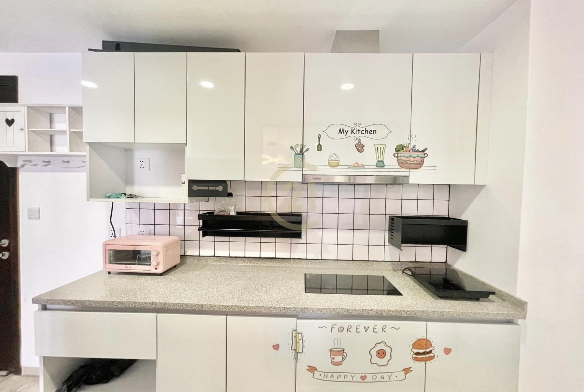VINTAGE TWO BEDROOM FOR RENT