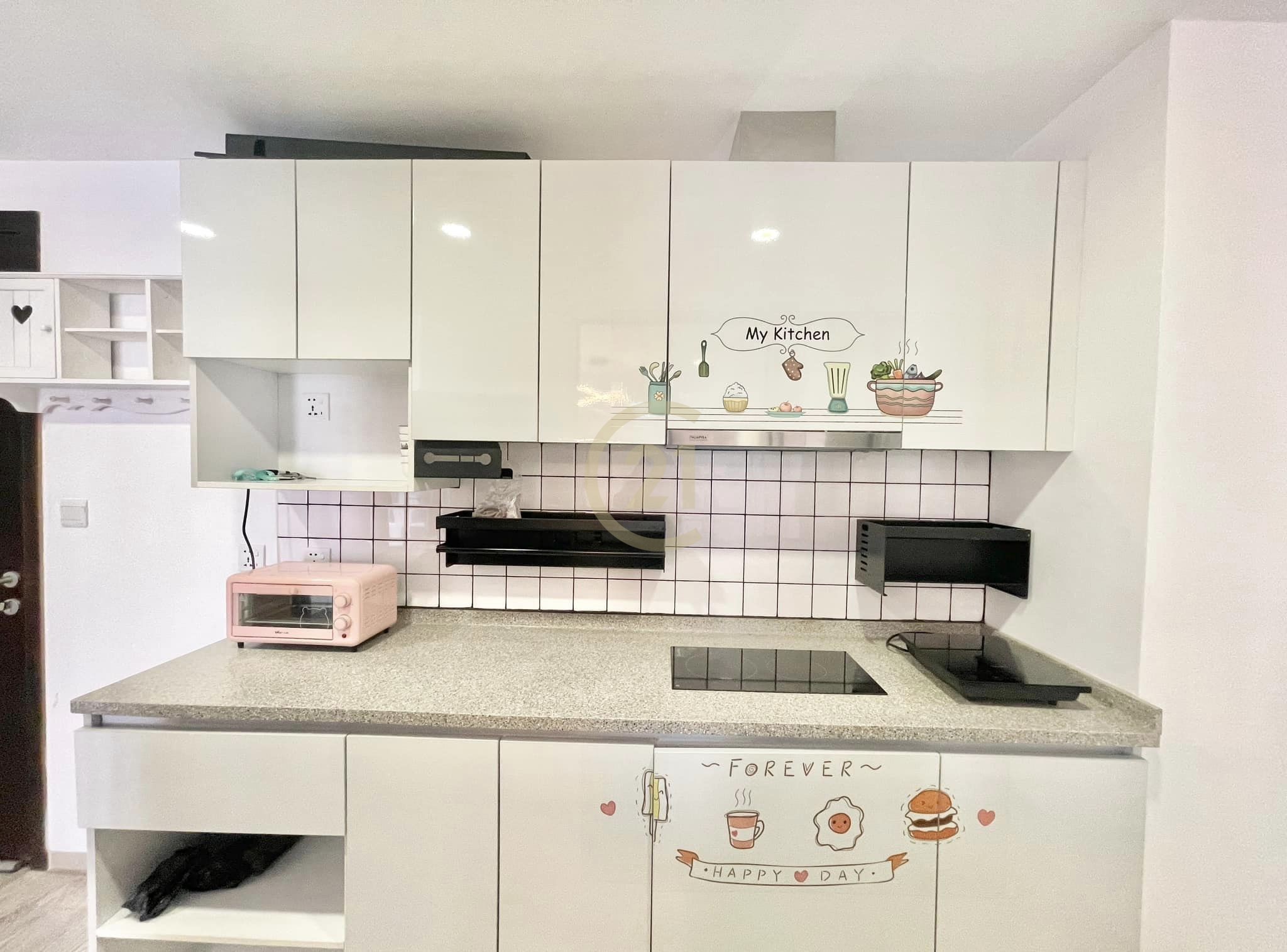 VINTAGE TWO BEDROOM FOR RENT