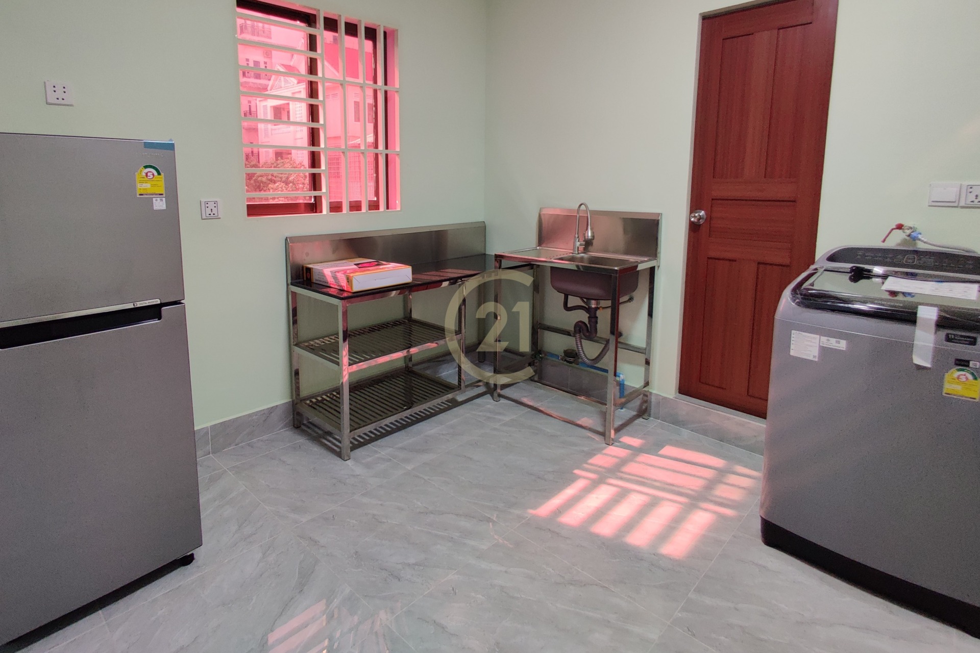 One Bedroom For Rent At Toul Tompung