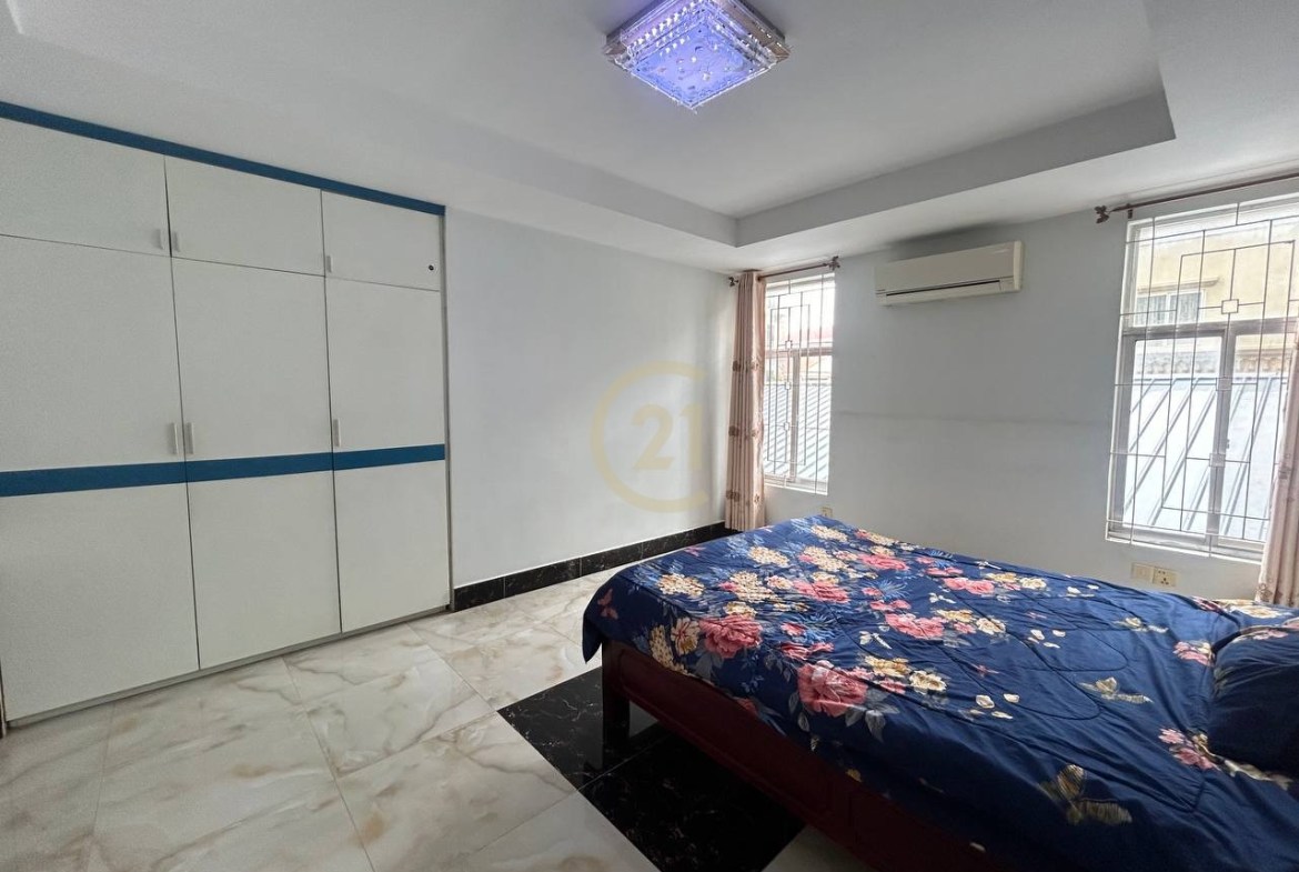 2Bedroom For Rent At Psar Derm Thkov