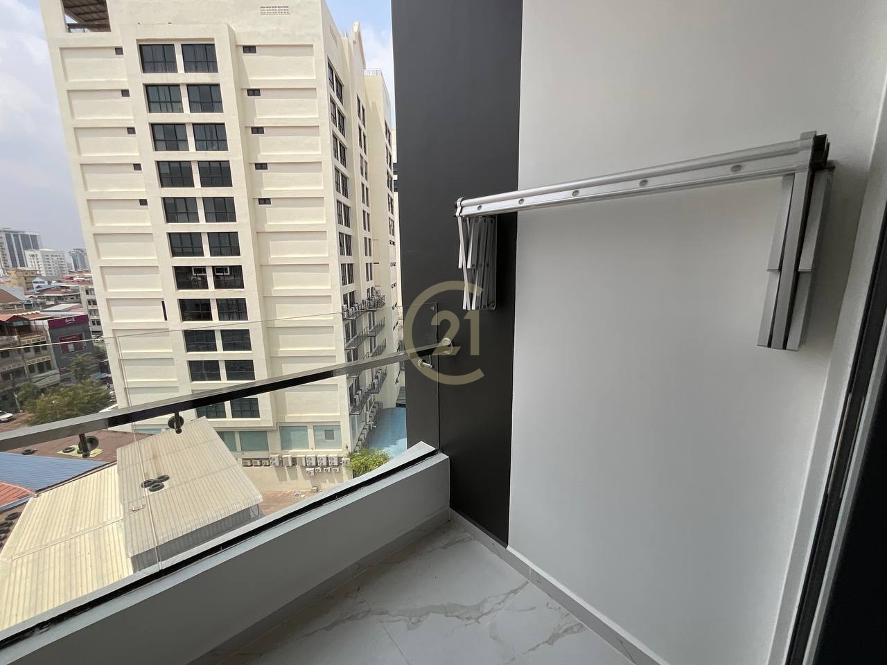 Studio Room For Rent At Olympic