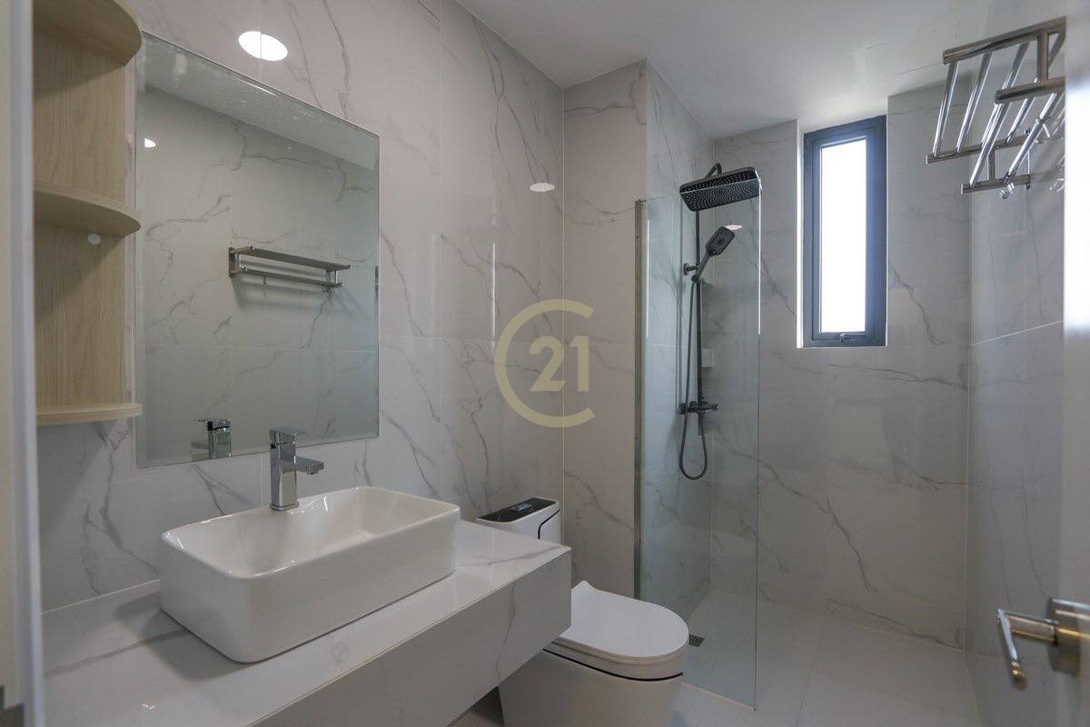 Studio Room For Rent At Olympic