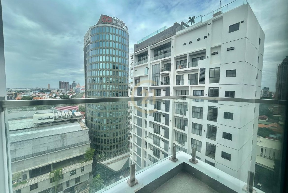 Nice 4 Bedroom Brand New For Rent At BKK1