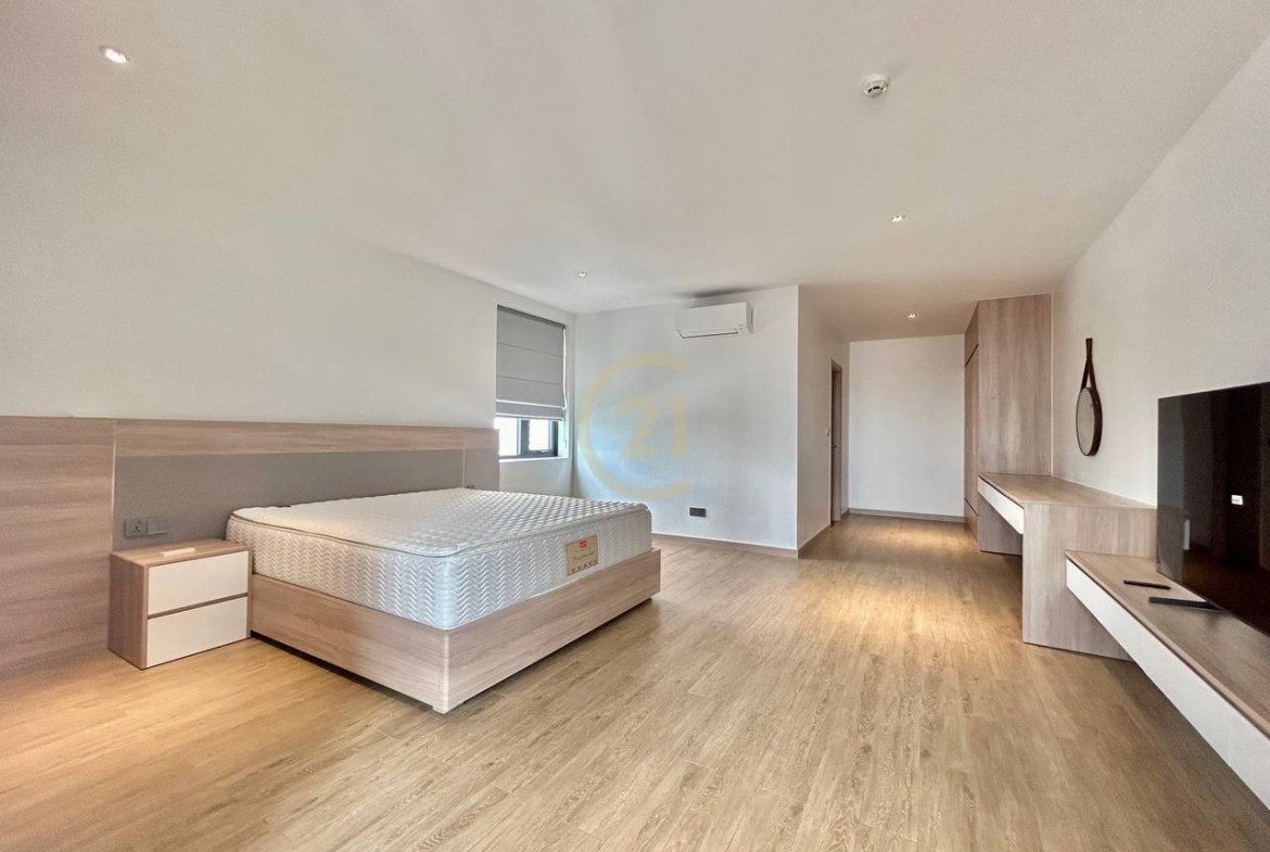 Nice 3 Bedroom Brand New For Rent At BKK1