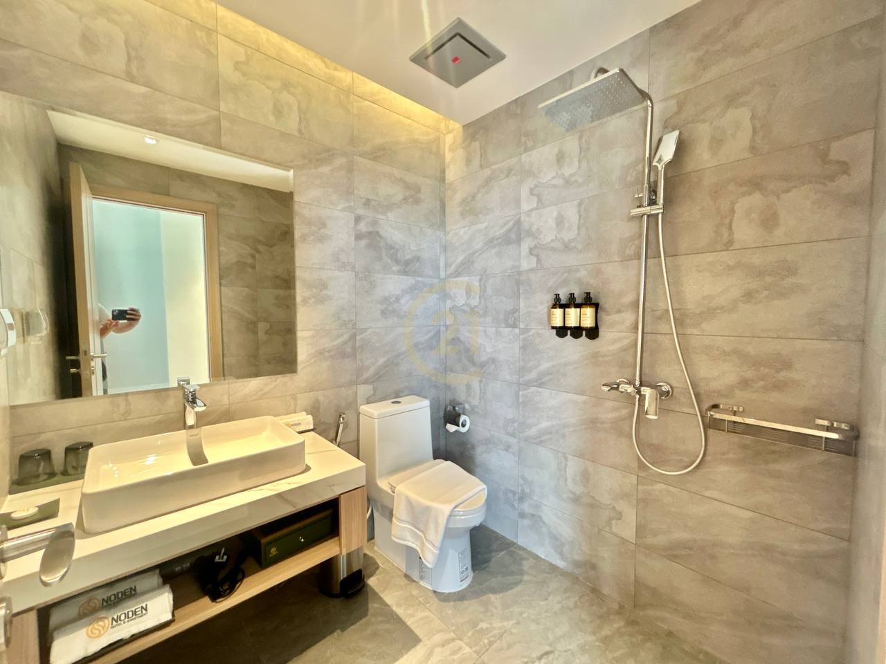 Nice 2 Bedroom Brand New For Rent At BKK1