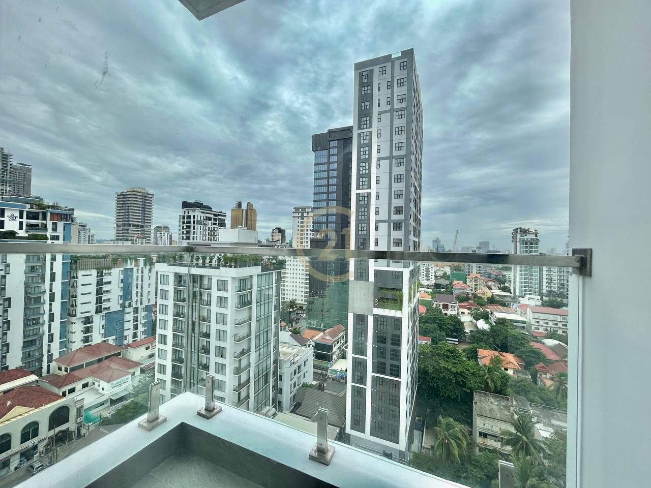 Nice 3 Bedroom Brand New For Rent At BKK1