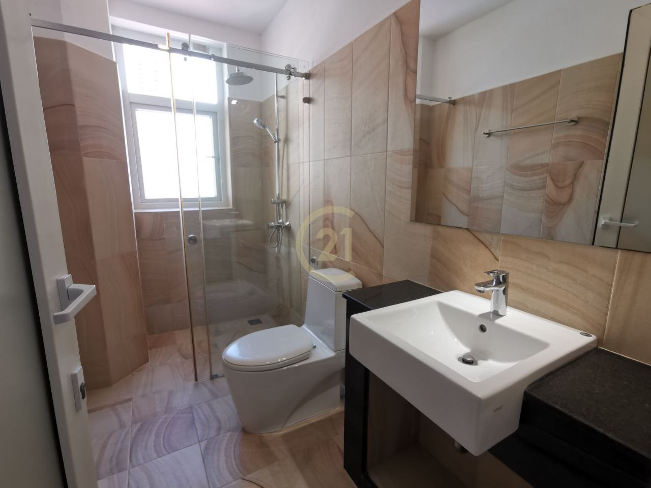 Specious 3 Bedroom For Rent at Chamkar Mon