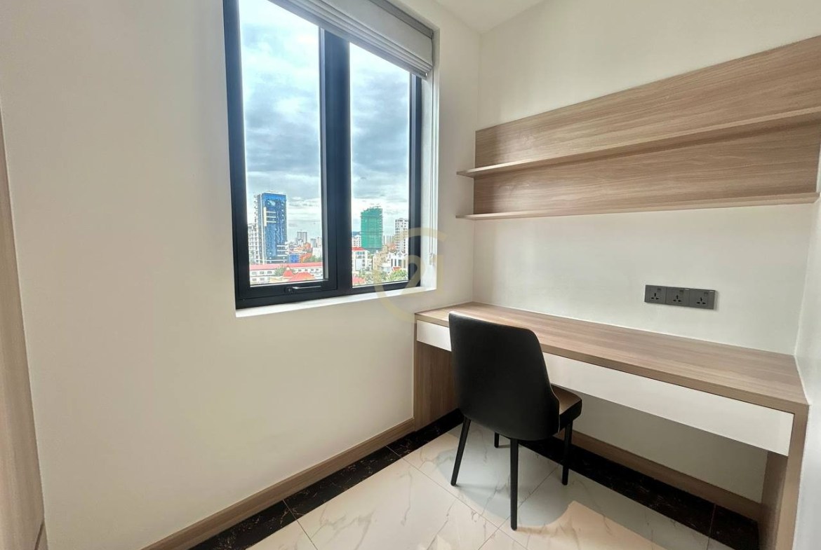 Nice 2 Bedroom Brand New For Rent At BKK1