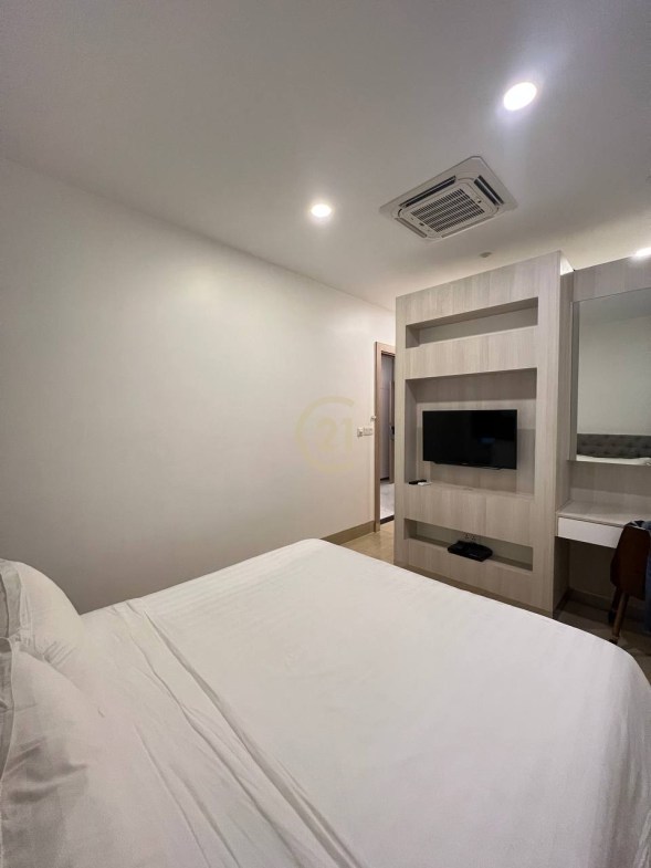 Cozy 1 Bedroom Apartment for Rent at BKK2