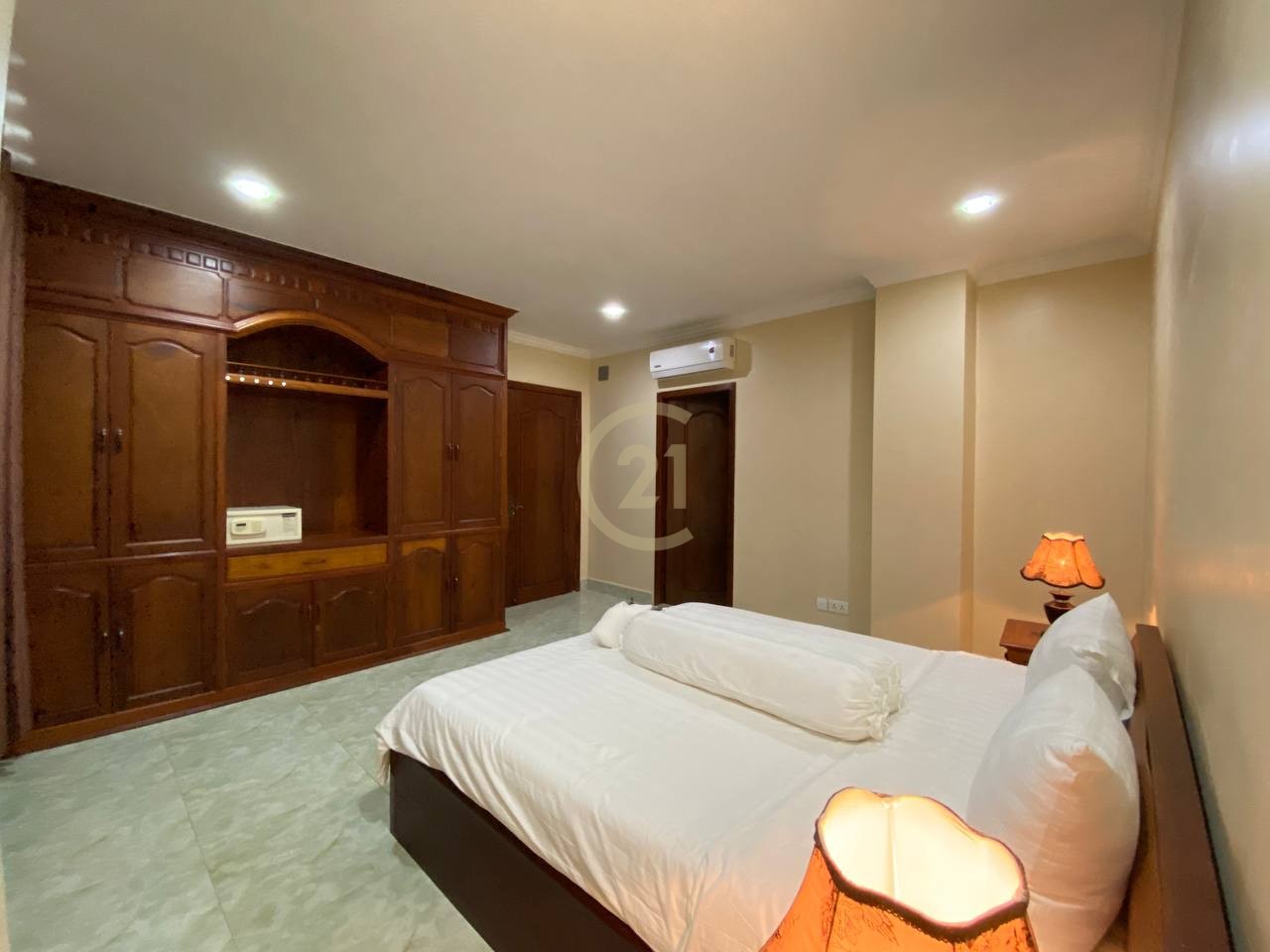 Service Apartment 02 Bedroom for rent at Russian Market