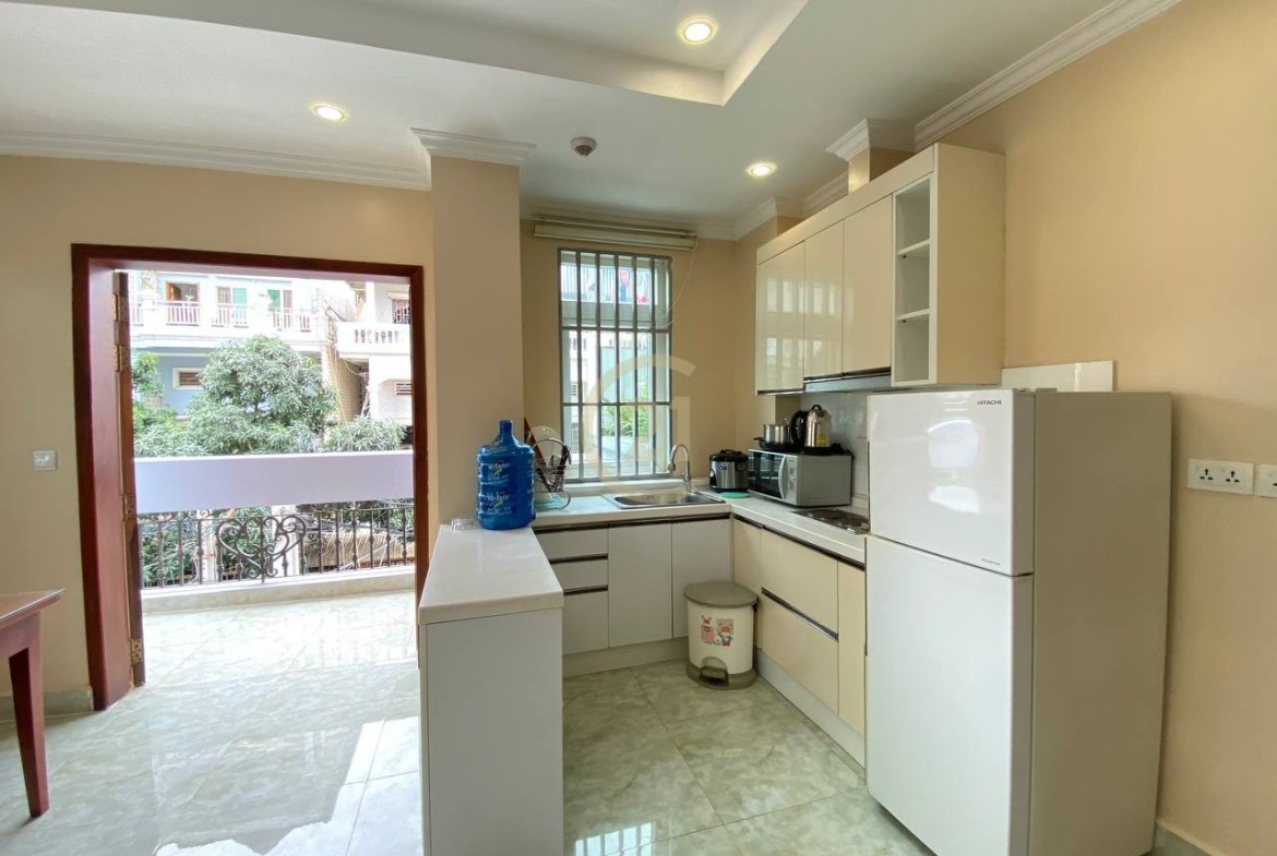 Service Apartment 02 Bedroom for rent at Russian Market