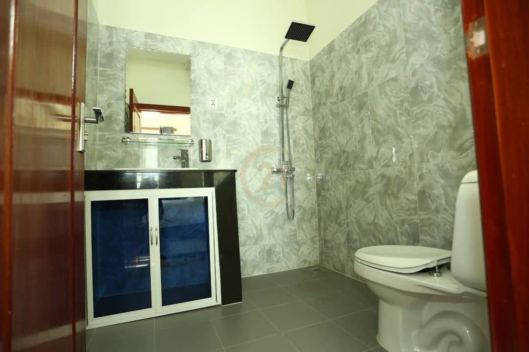 Three bedroom for rent at Bkk2