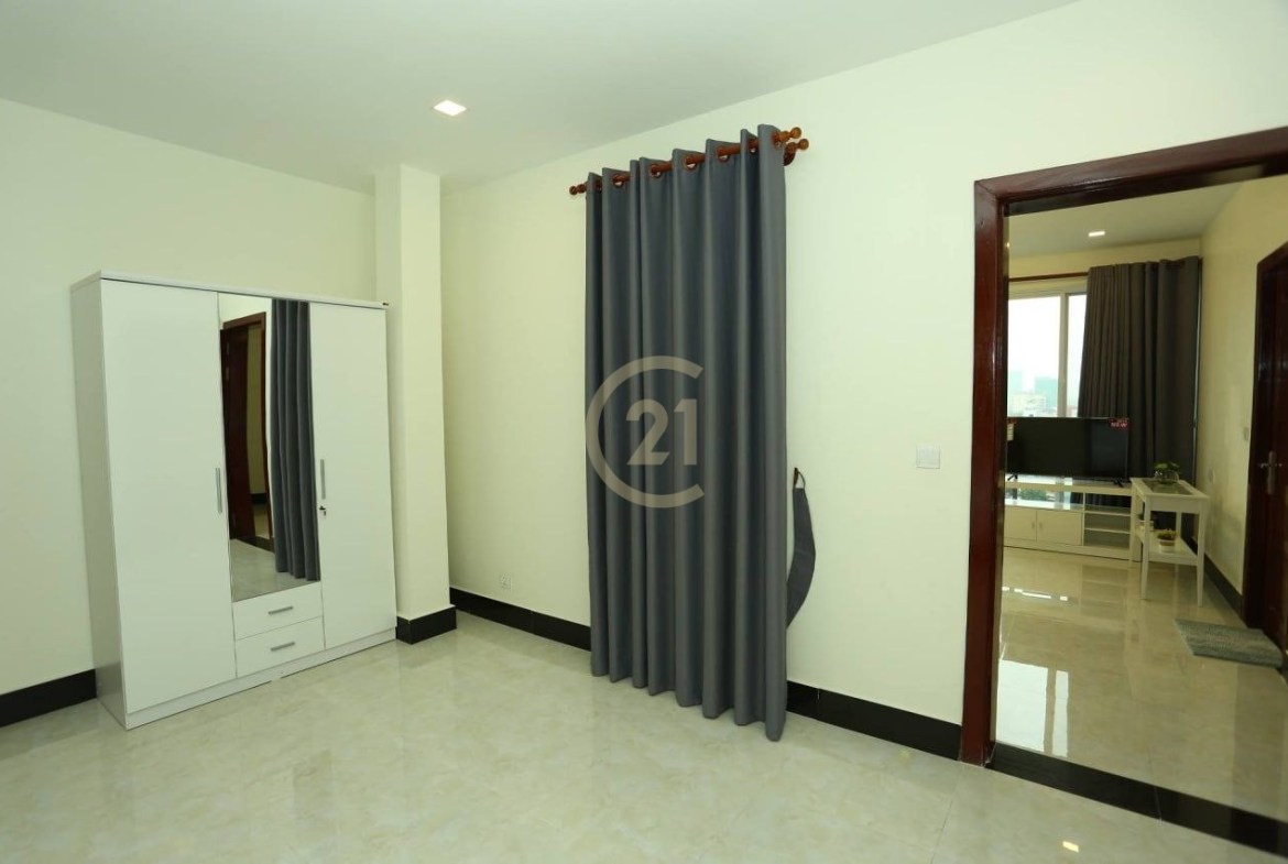 Three bedroom for rent at Bkk2