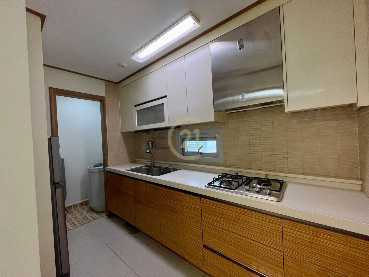 Biggest One Bedroom for rent at BKK1