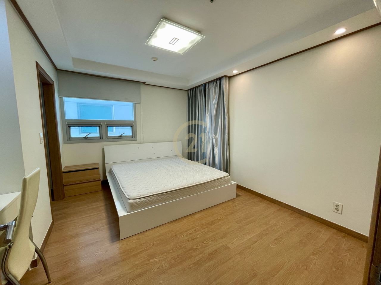 Biggest One Bedroom for rent at BKK1
