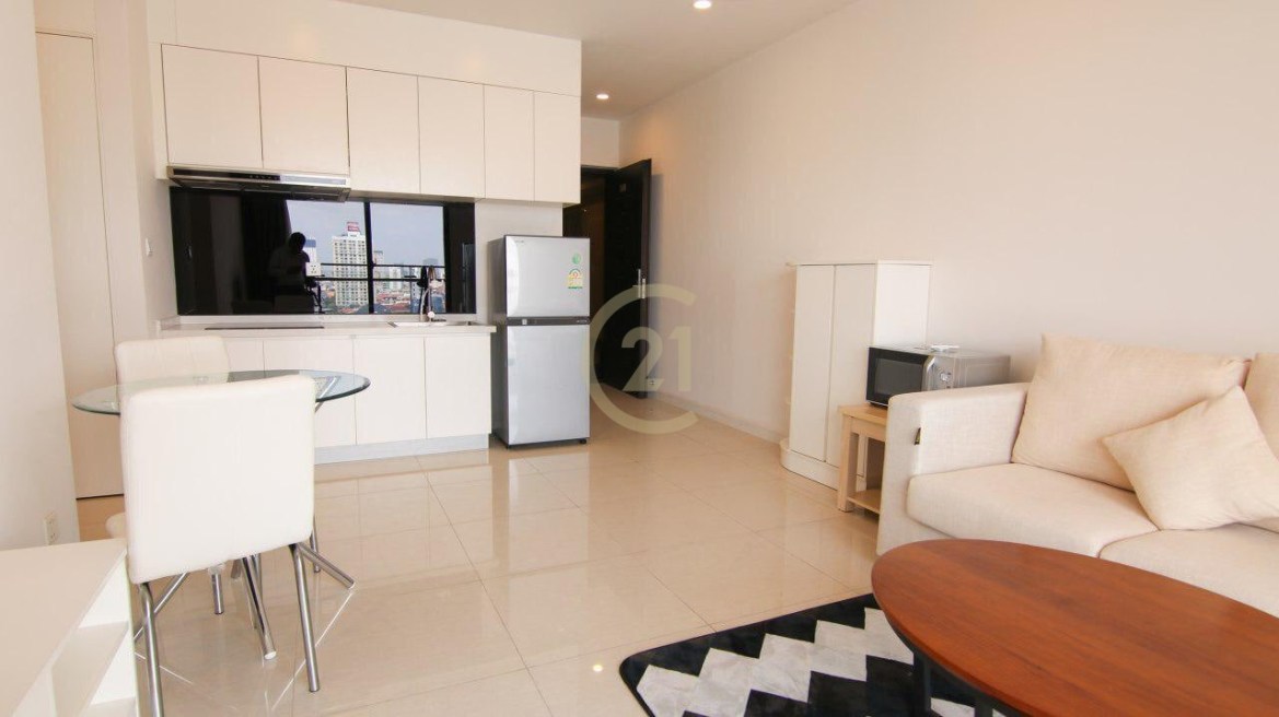 Biggest One bedroom for rent at BKK1