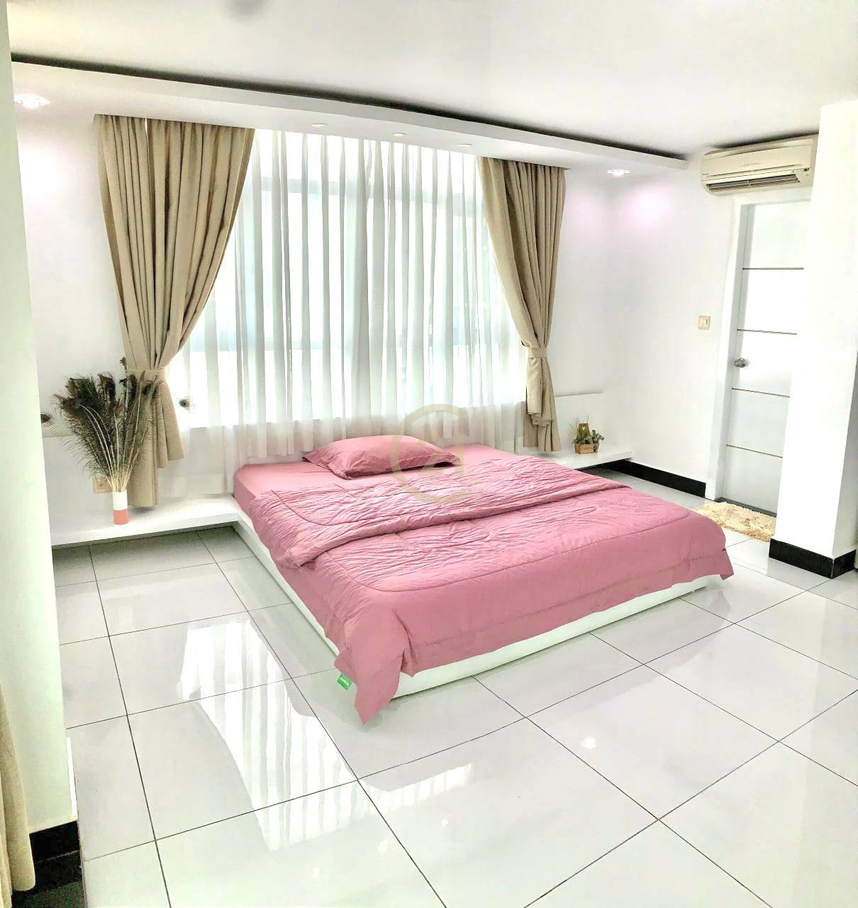 Penthouse 3 Bedroom for rent at BKK3