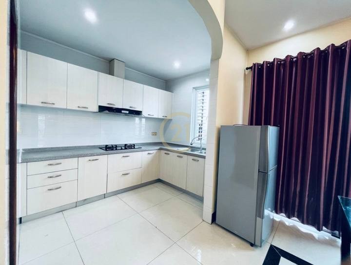 Biggest One Bedroom for rent at Russian Market