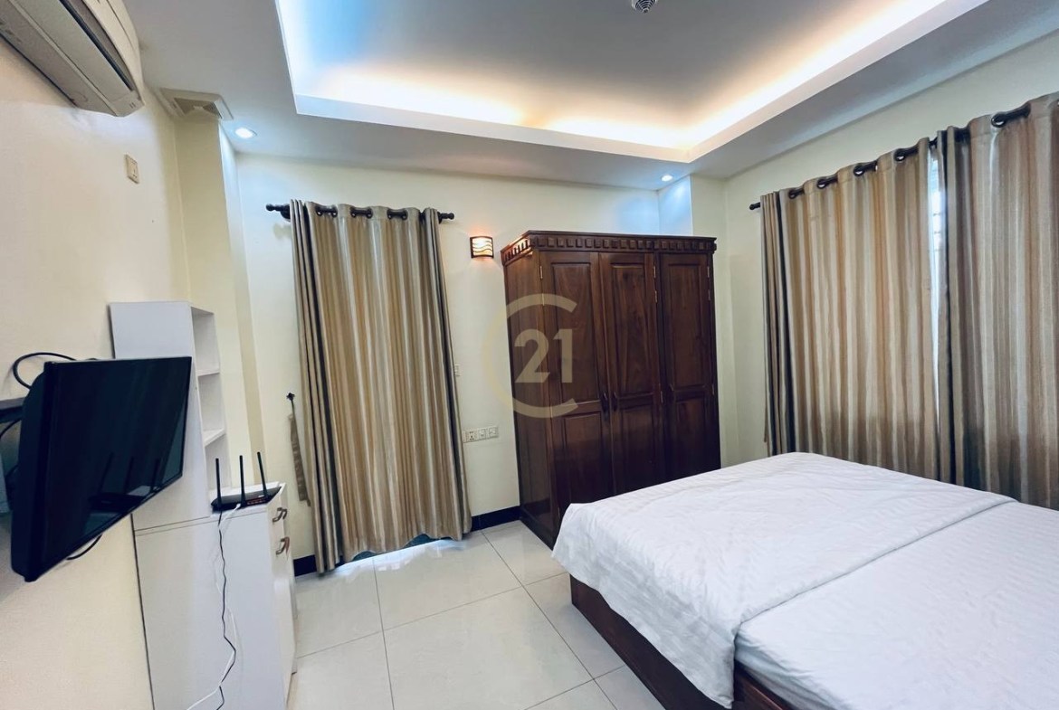 Two Bedroom for rent at Toul Tompong