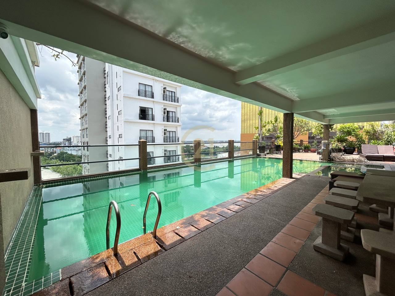 2Bedroom For Rent At Tonle Bassac