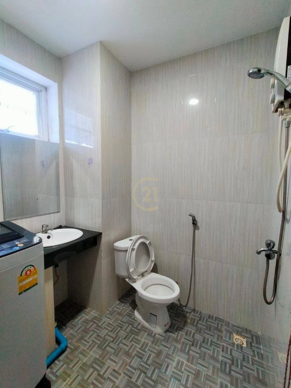 1 Bedroom Apartment for rent at Wat Phnom