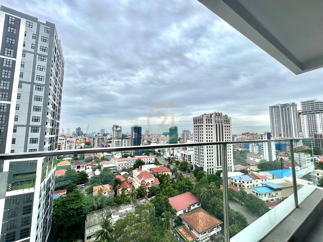 Nice 2 Bedroom Brand New For Rent At BKK1