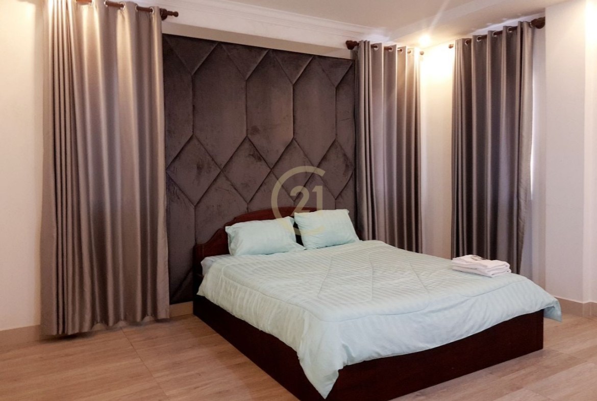 One Bedroom For Rent Near Olympic Market