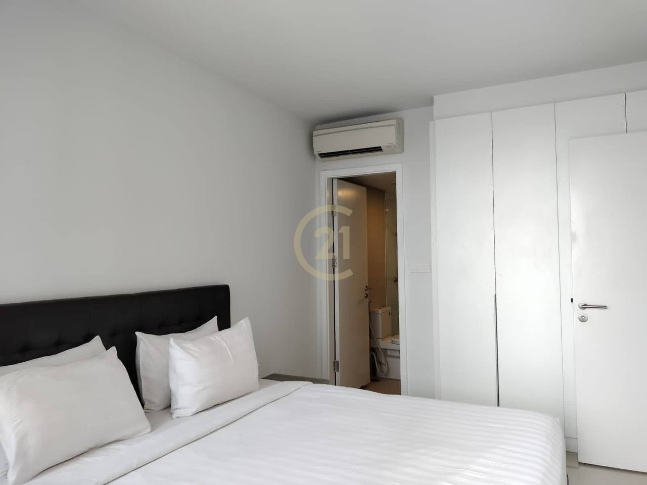 2 Bedroom Condo for Rent at The Bridge