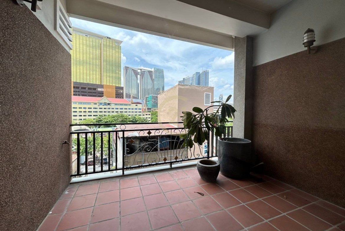 2Bedroom For Rent At Tonle Bassac