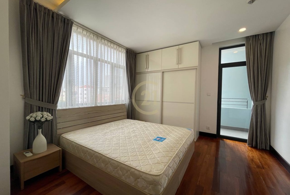 3 Bedroom Apartment for Rent at Wat Phnom