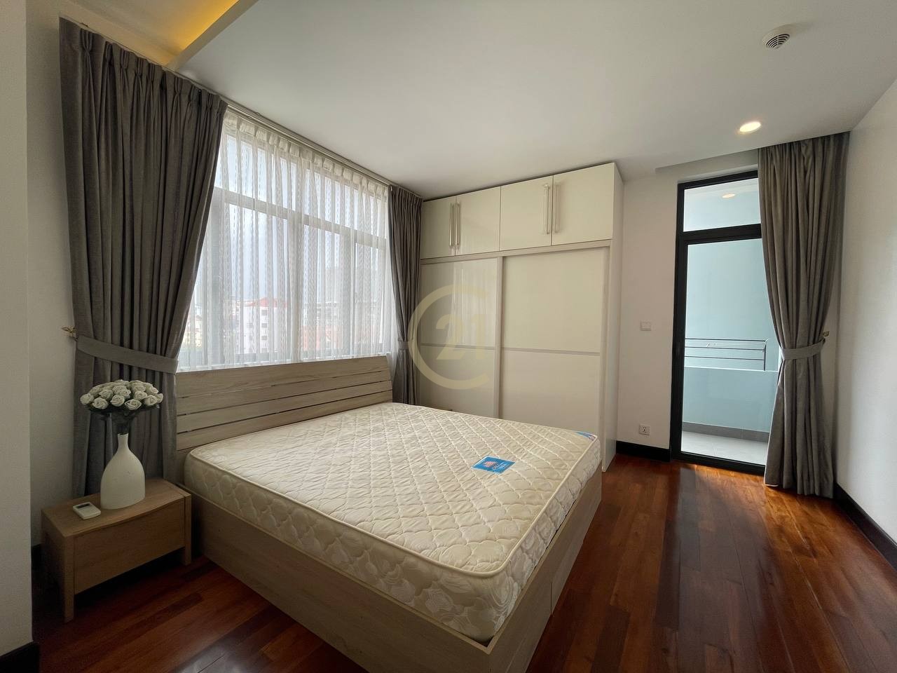 photo_4_2024-07-19_10-33-26 3 Bedroom Apartment for Rent at Wat Phnom