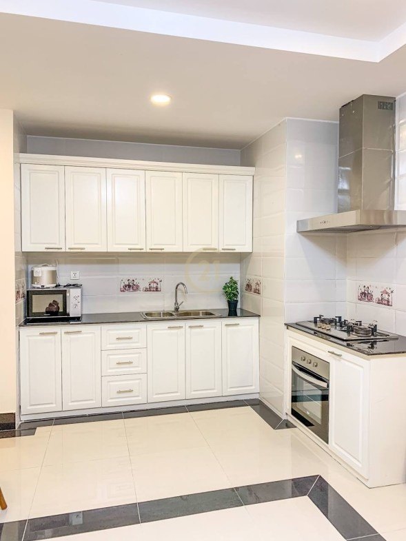 2 Bedroom Apartment for Rent at BKK1