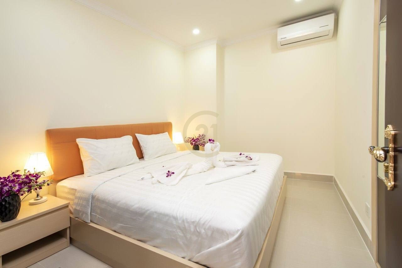 Nice 3 Bedroom For Rent At BKK1