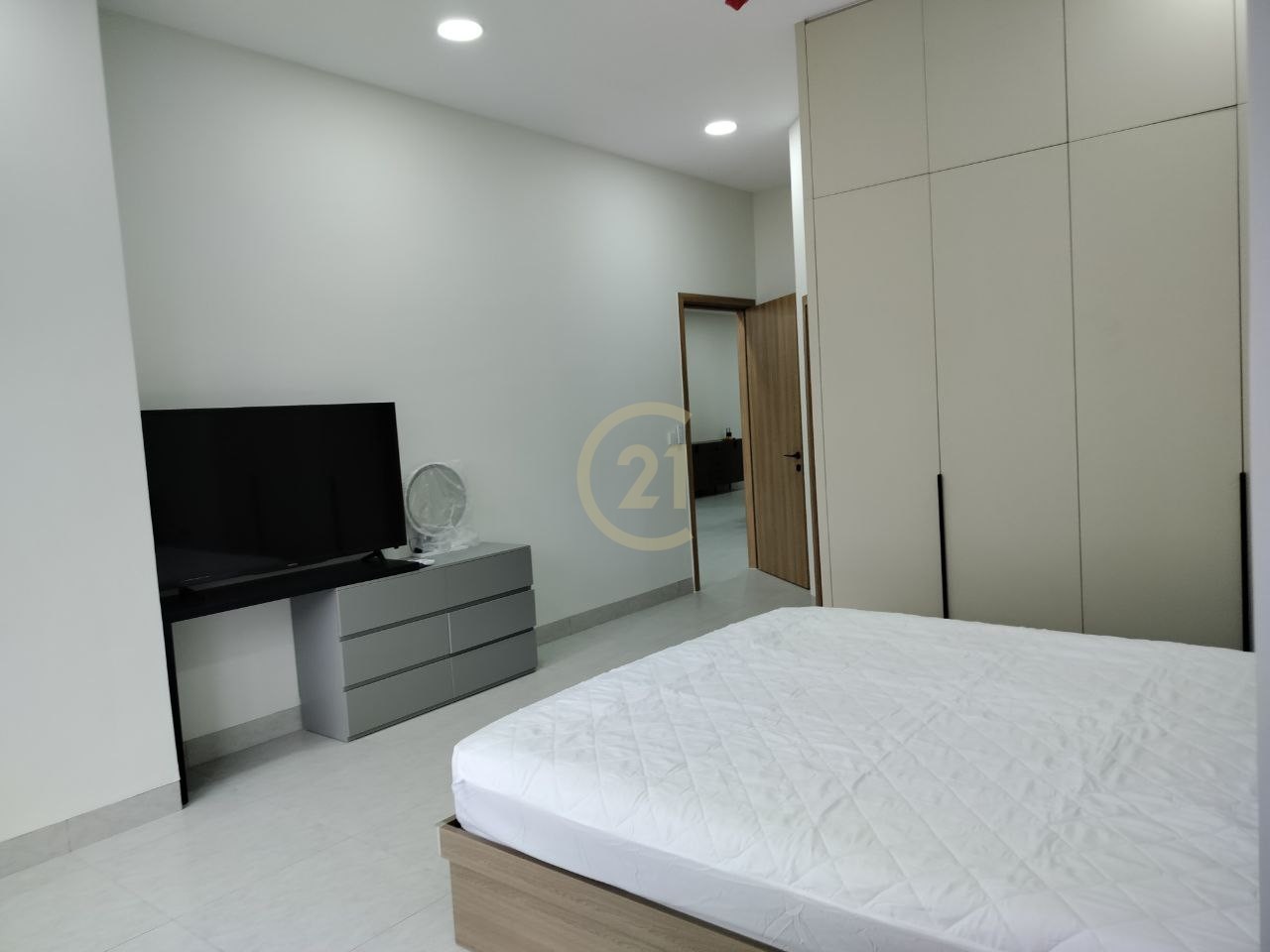 Nice 2 Bedroom For Rent At Tonle Bassac