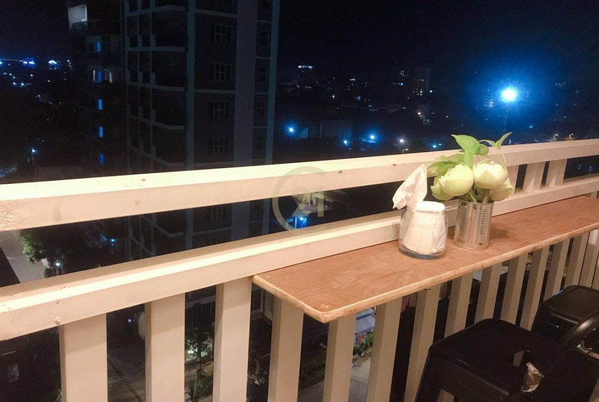 Beautiful 1 Bedroom for Rent at Boeng Trabaek