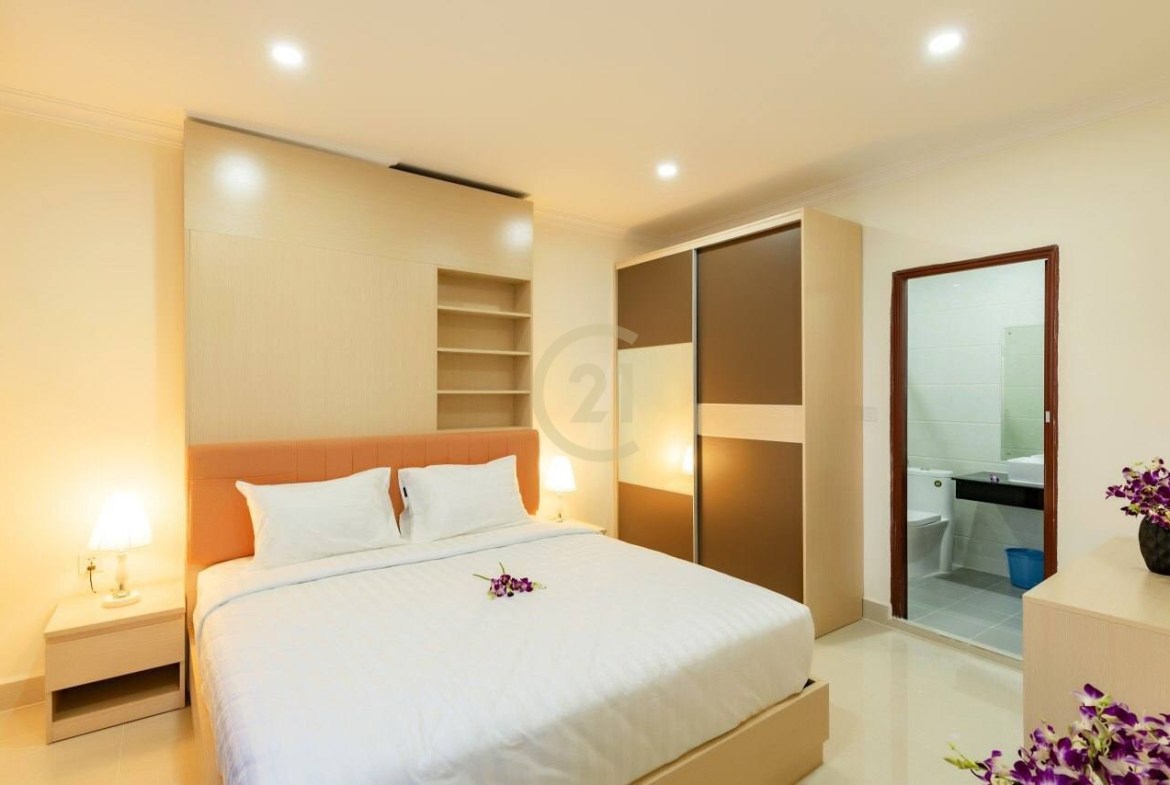 Nice 3 Bedroom For Rent At BKK1