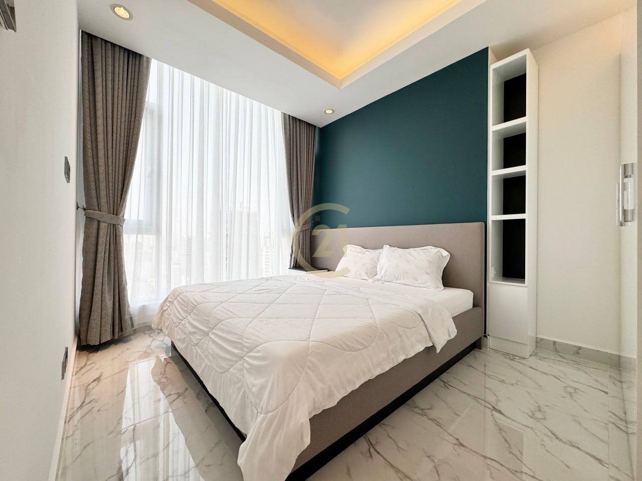 Modern 2 Bedroom Condo for Rent at BKK1