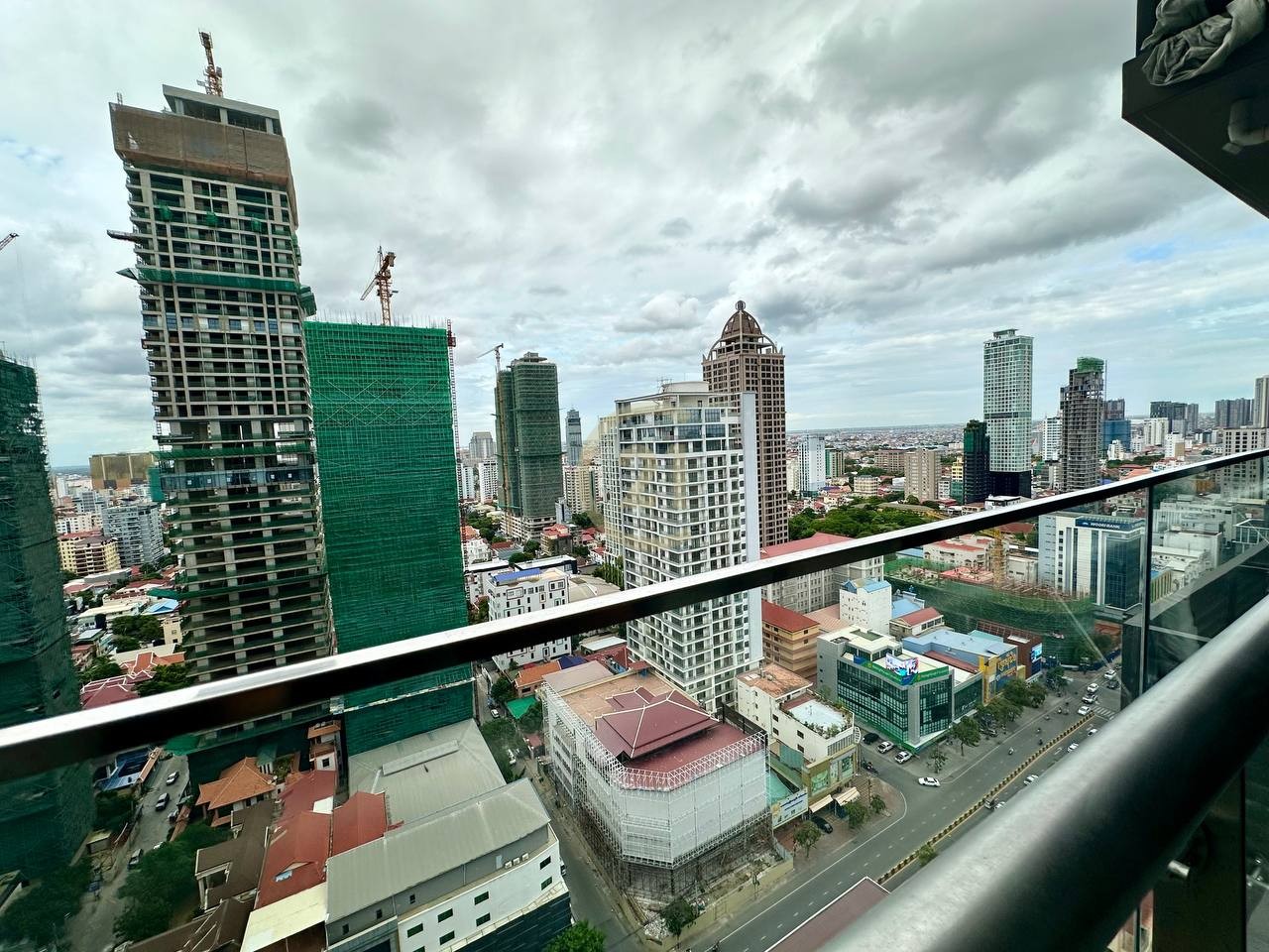 Nice Two Bedroom with One Bathroom For Rent At BKK2