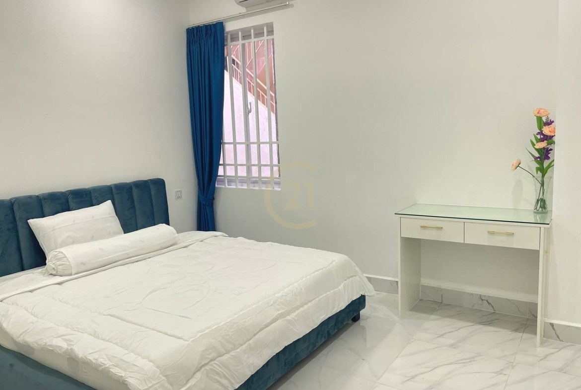 One Bedroom For Rent At Toul Tompung