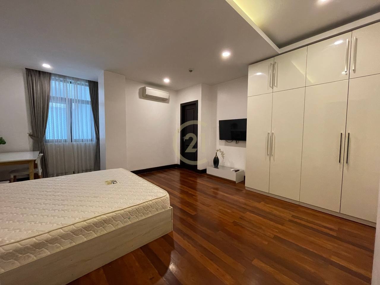 photo_6_2024-07-19_10-33-26 3 Bedroom Apartment for Rent at Wat Phnom