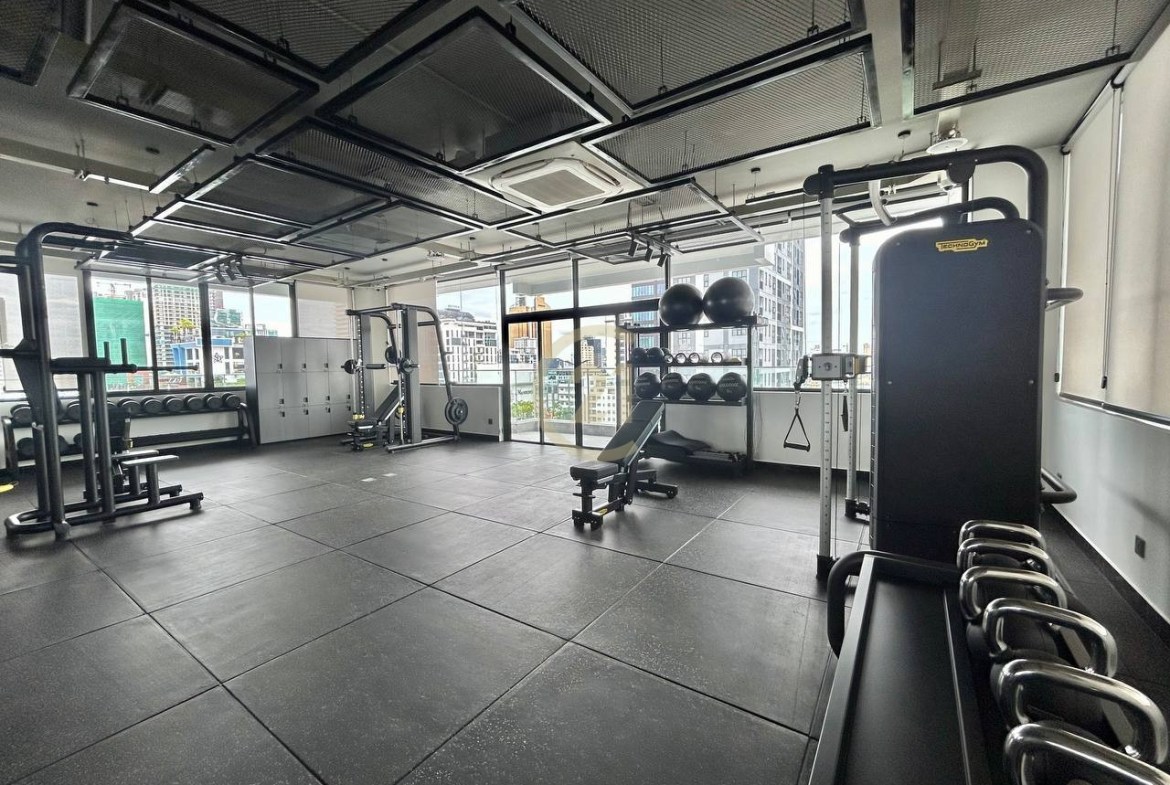 Nice 2 Bedroom Brand New For Rent At BKK1