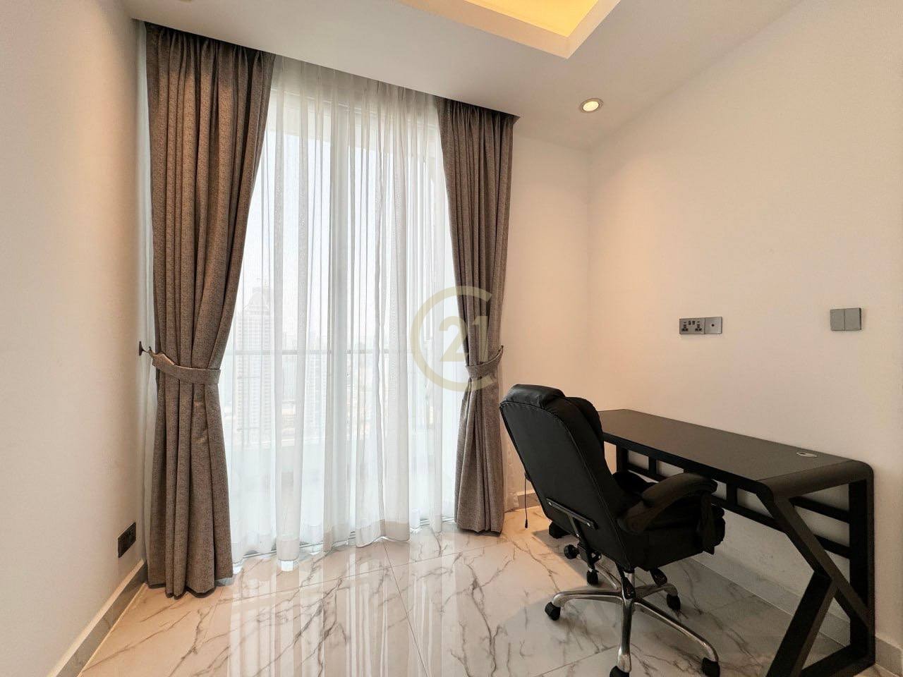Modern 2 Bedroom Condo for Rent at BKK1