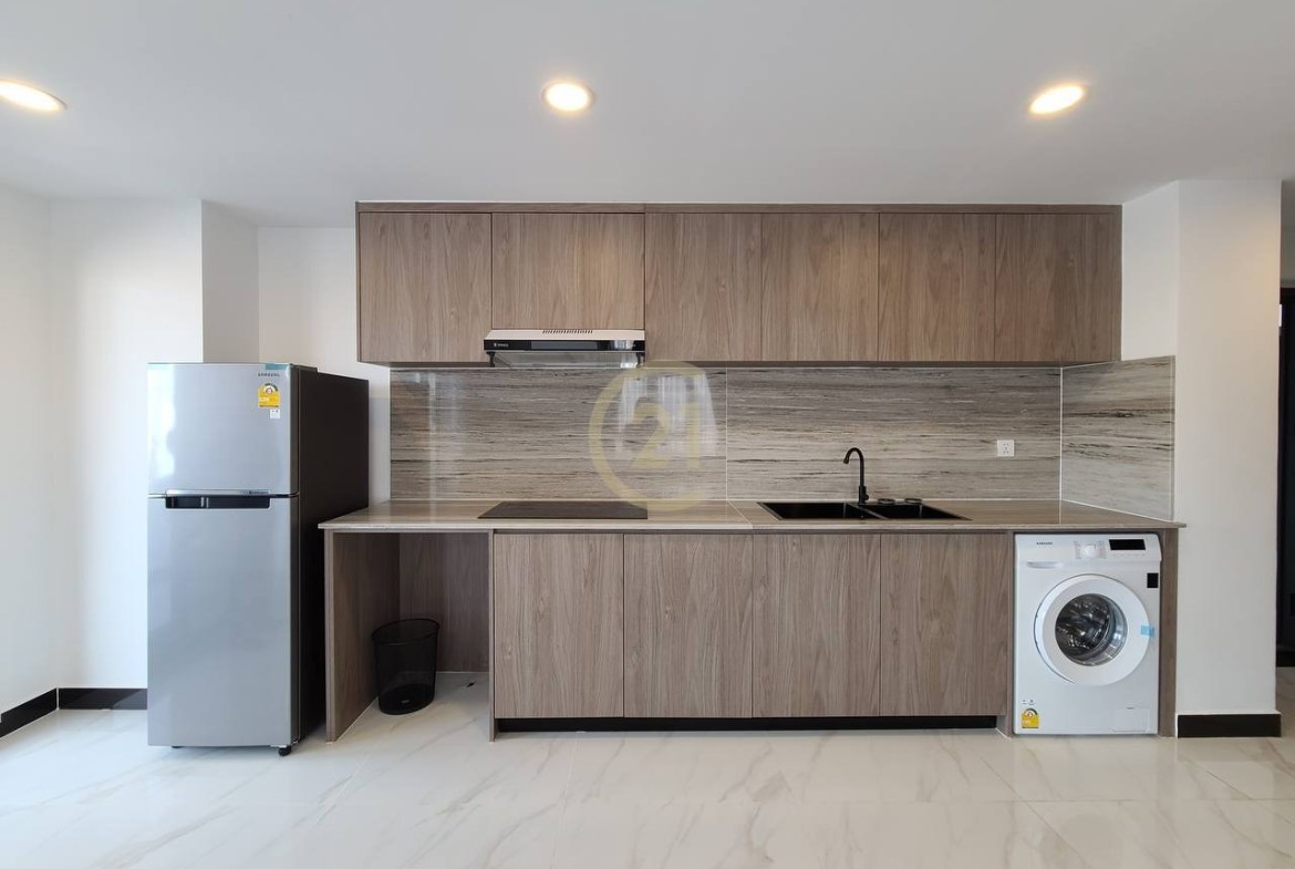 One Bedroom For Rent At Toul Tompung