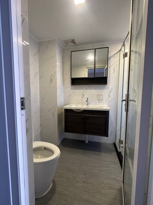 Nice 1 Bedroom Condo for Rent at TK