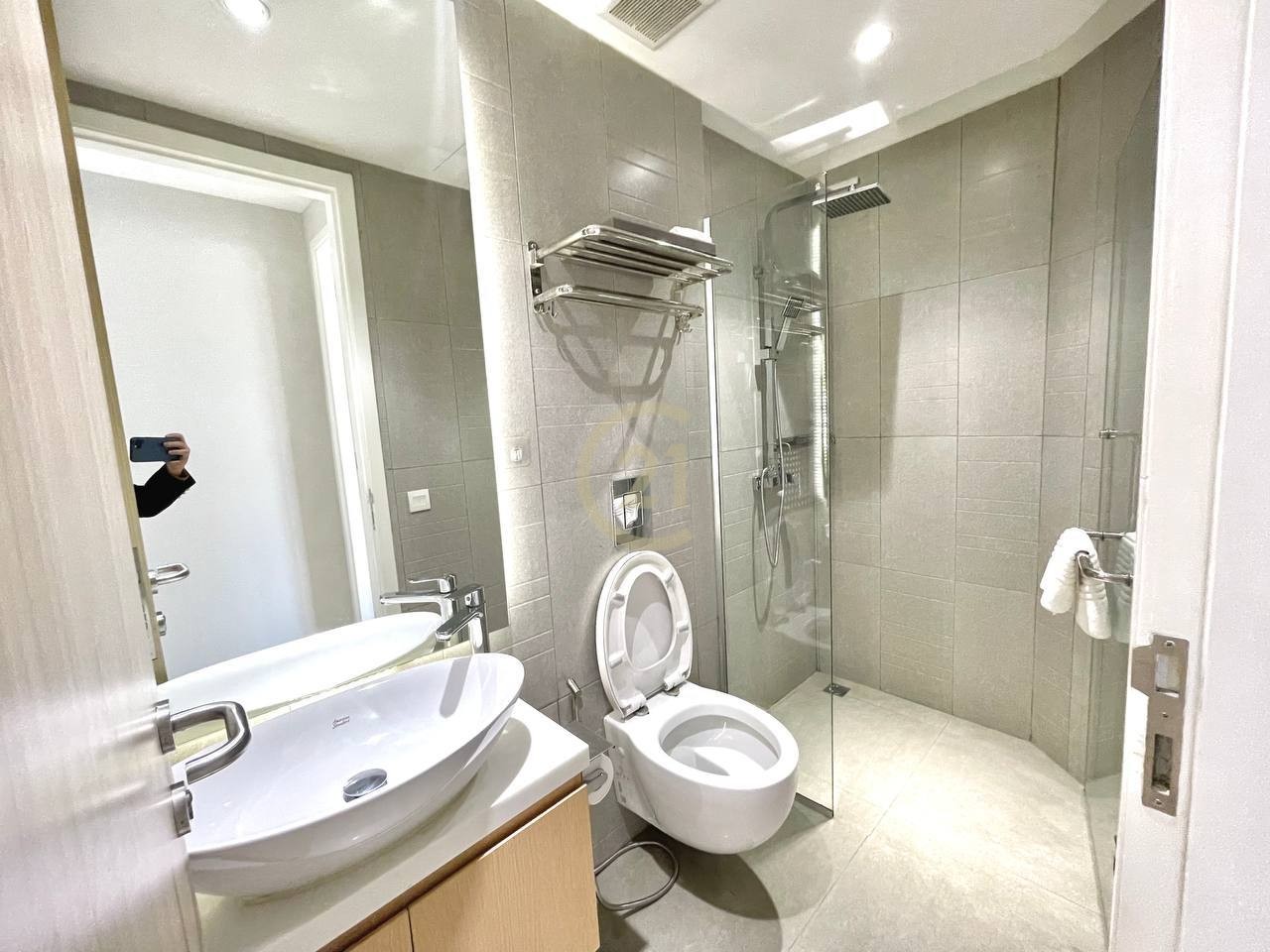 Nice Three Bedroom & Two Bathroom For Rent At Tonle Bassac