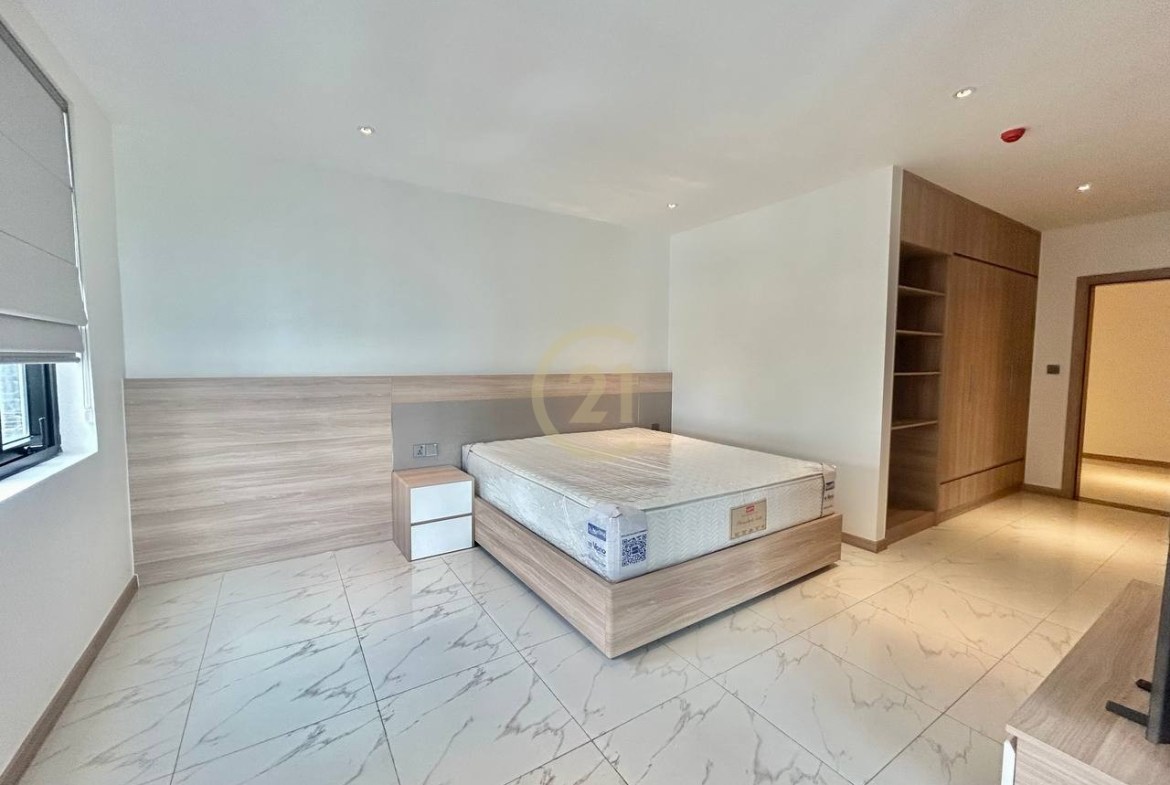 Nice 4 Bedroom Brand New For Rent At BKK1