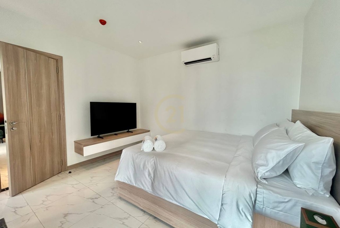 Nice 2 Bedroom Brand New For Rent At BKK1